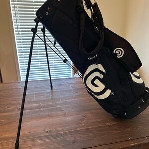 Cleveland Golf Black Men’s Stand Duffel Bag